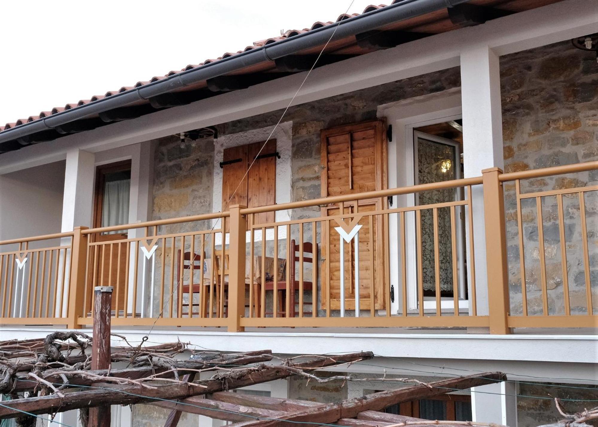 Apartma Nika Pobegi Экстерьер фото